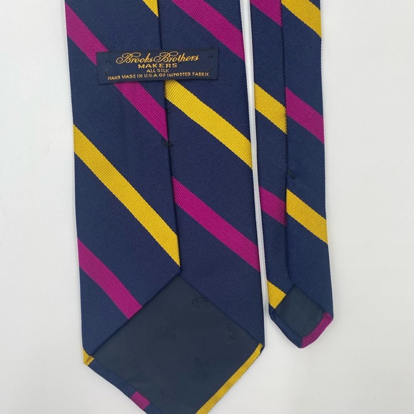 Brooks Brothers Silk Tie with Bold Stripes - Picture 3 of 5
